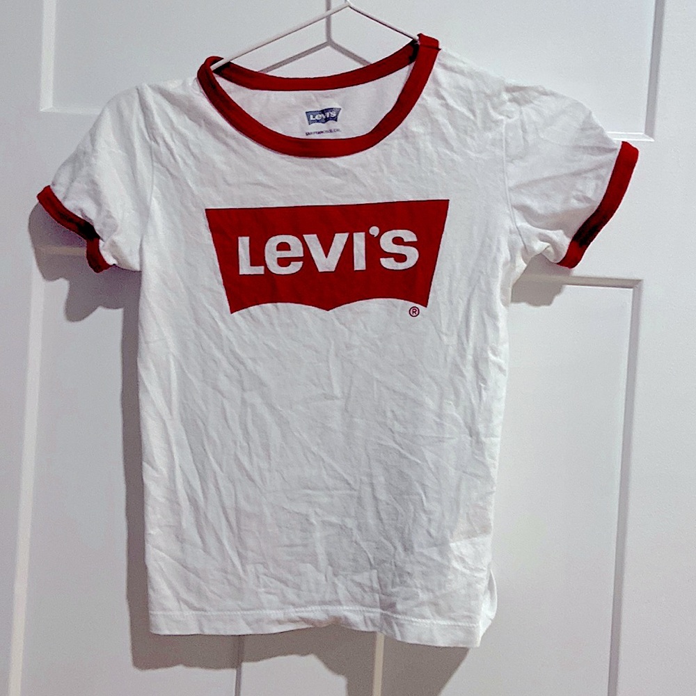 Levi’s short sleeve red and white T-shirt